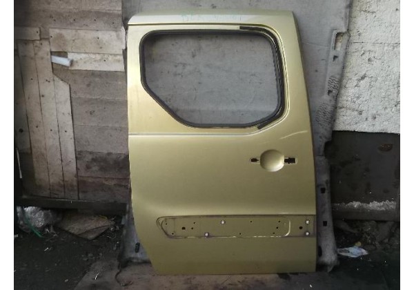 Дверка бічна зсувна права під скло, (без скла) Partner II, Berlingo II, 9008S2